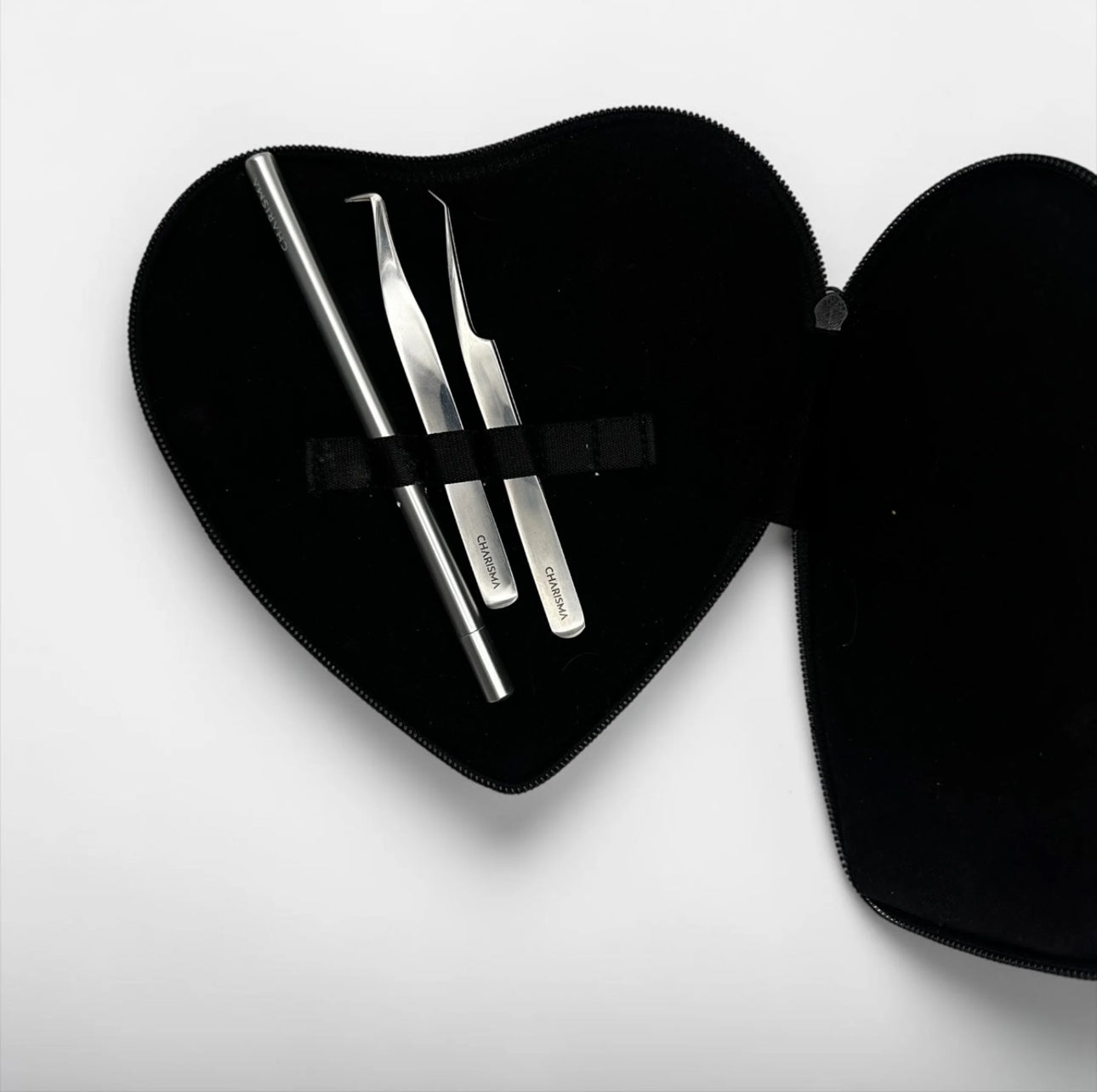 Lash Tweezers Case – Heart Shape Tool Holder